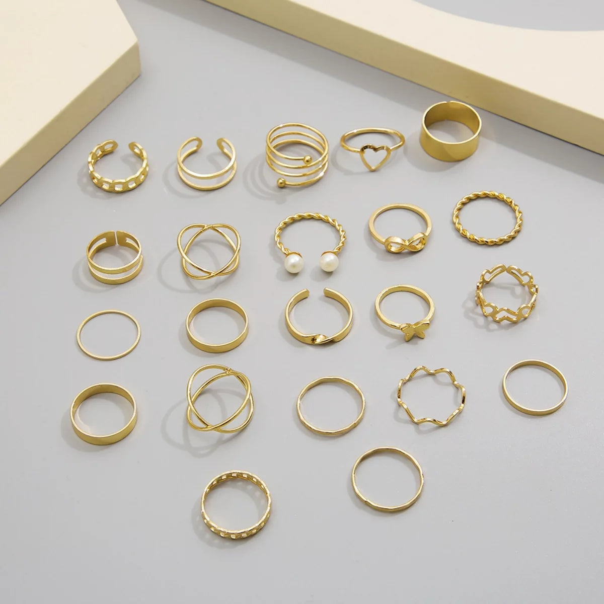 22PCS Gold Knuckle Rings Set - Stackable and Stylish Wave, Twist, and Geometric Rings - BuzzMart